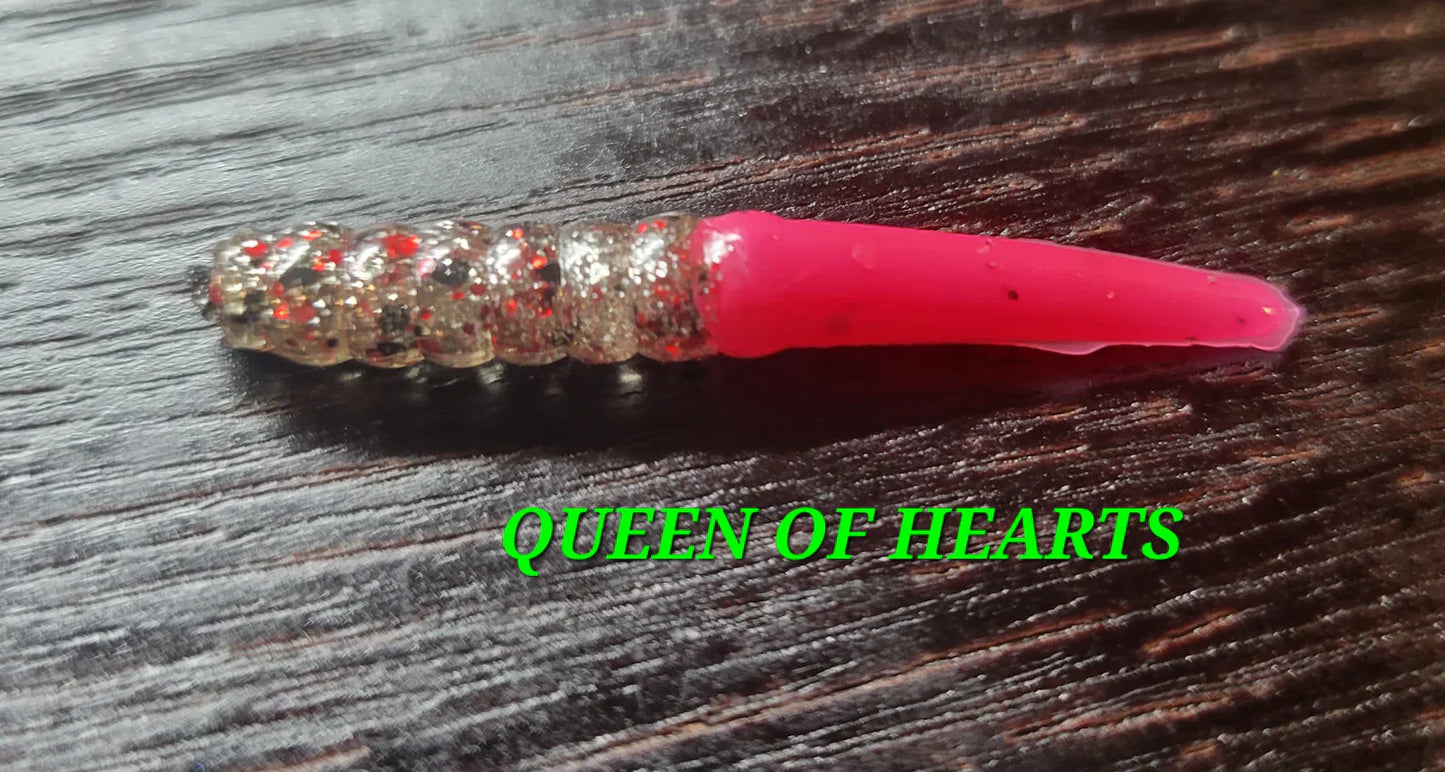 Itty Bitty - Queen of Hearts