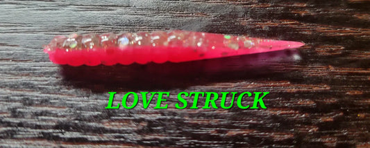Itty Bitty - Love Struck